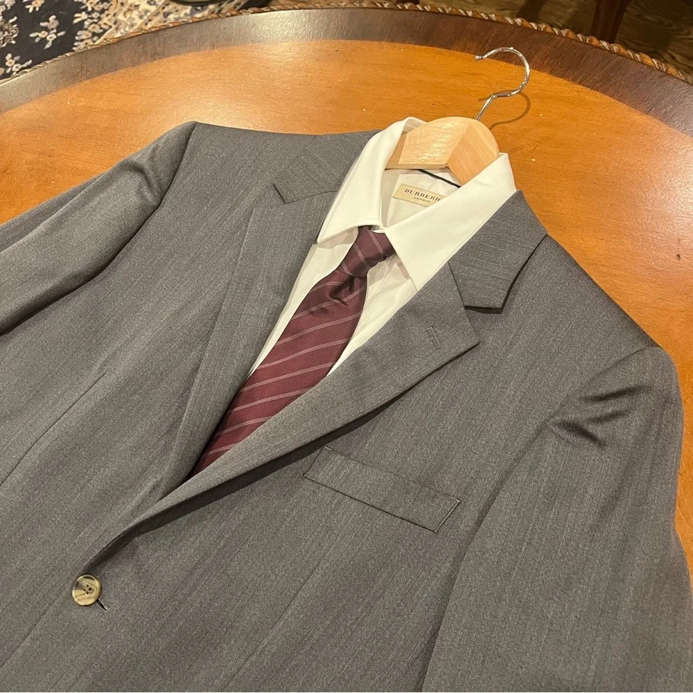 Indochino Men’s 2-Button Single Vent Suit Jacket Gray Approximating 44R Wool